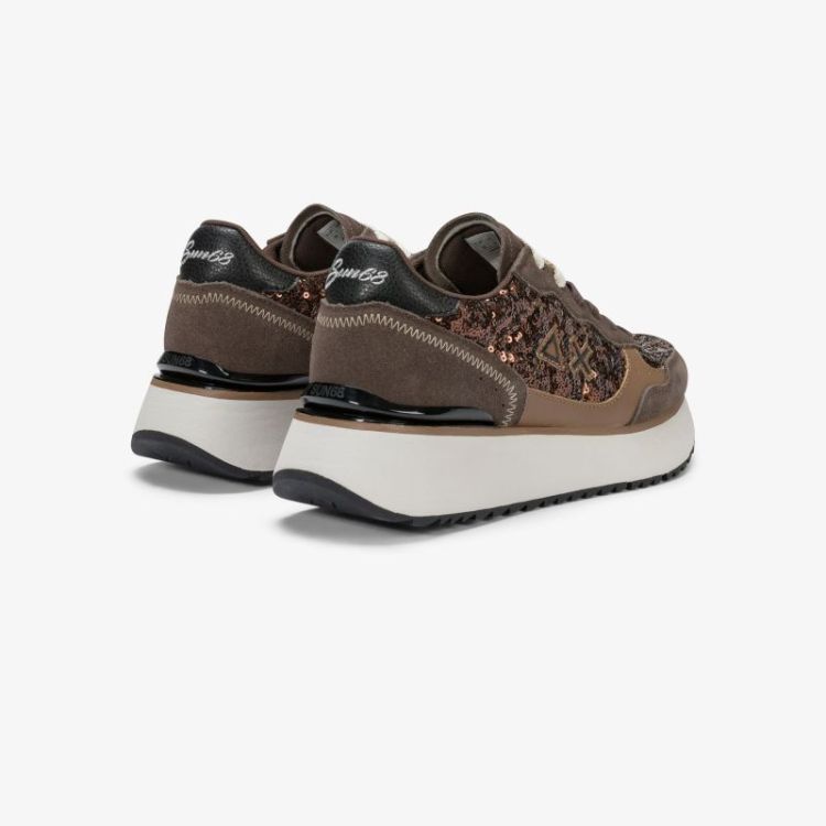 BROWN 08